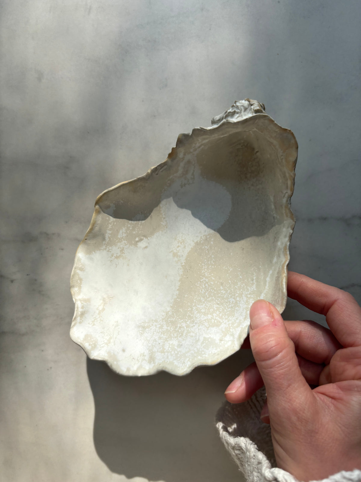 Ceramiczny Talerzyk na Drobiazgi Ostryga milky Romantic