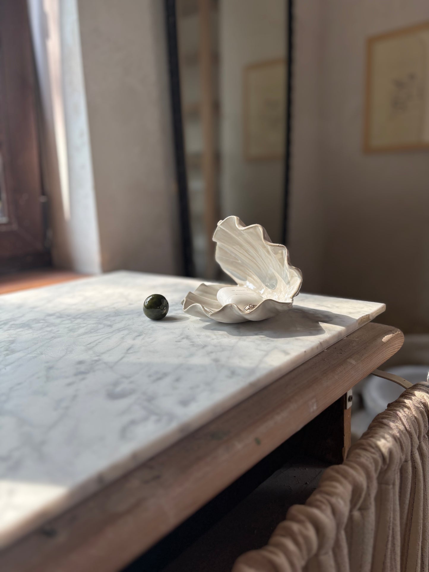 Muszla Skarbiec na Biżuterię Pearl White