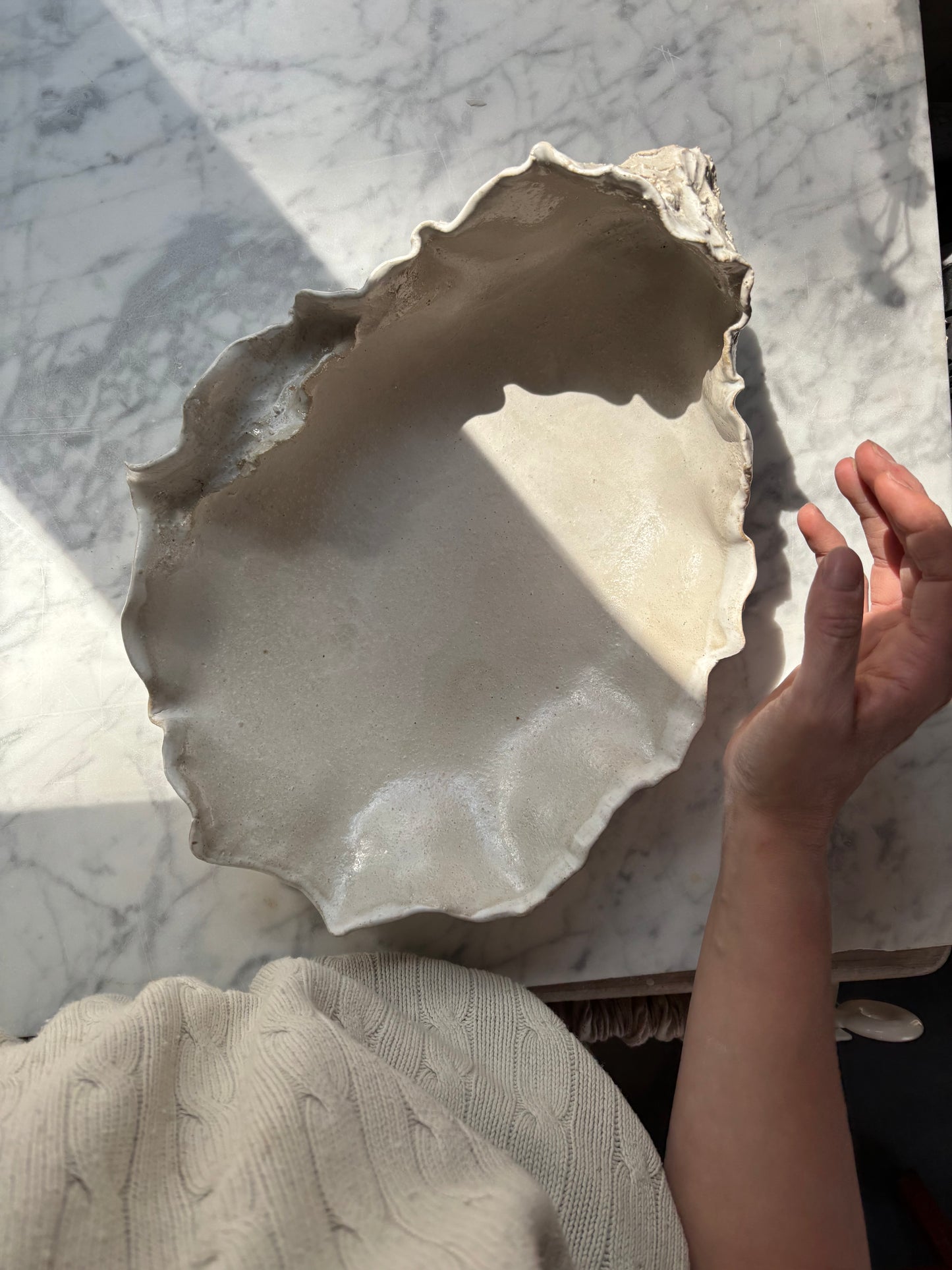 Ceramiczna Patera Ostryga XXL Organic satin White