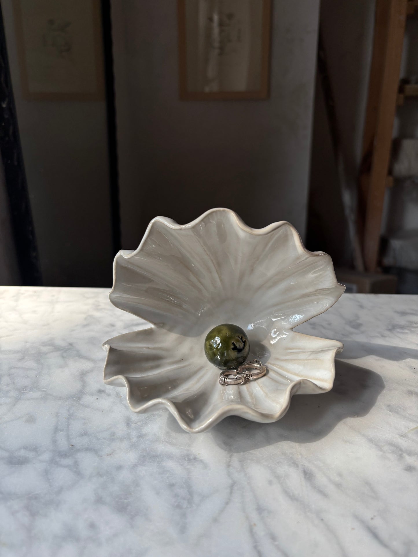 Muszla Skarbiec na Biżuterię Pearl White