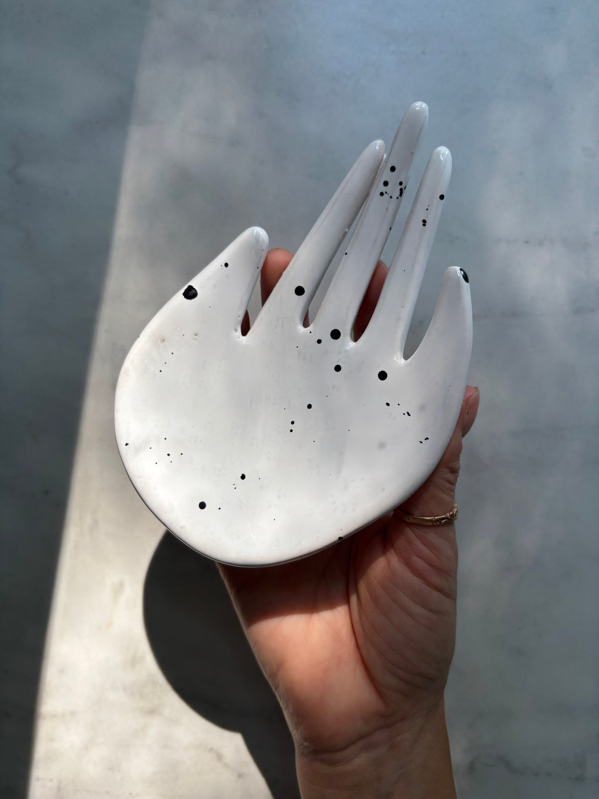 Ceramiczna Dłoń na Biżuterię 10/26 Dalmatinian