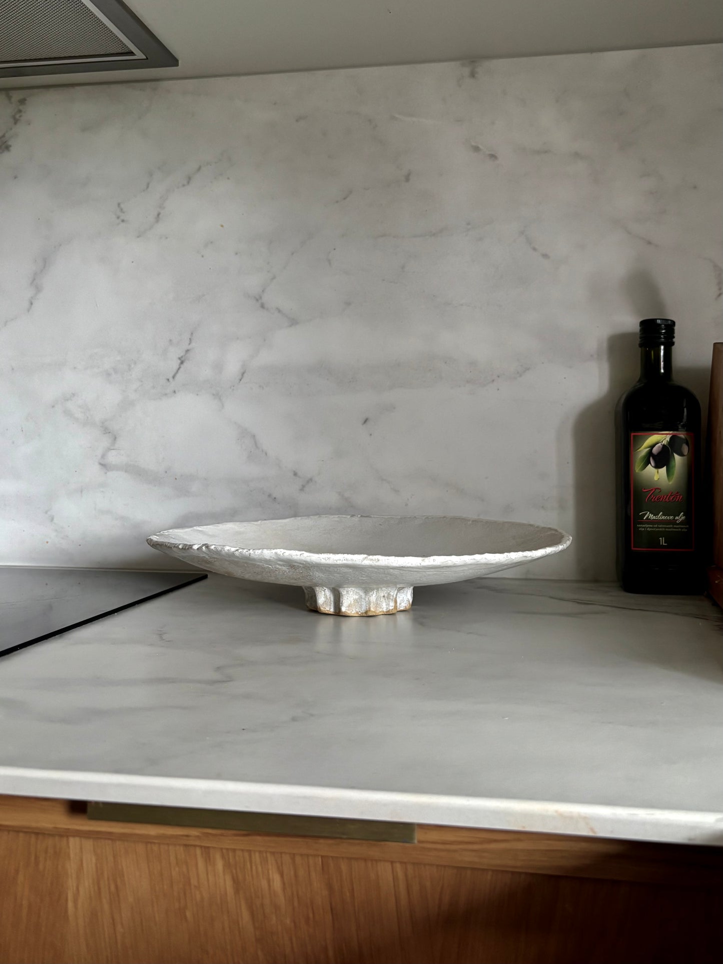 Ceramiczna Okrągła Misa na Cokole XXL Rustic White