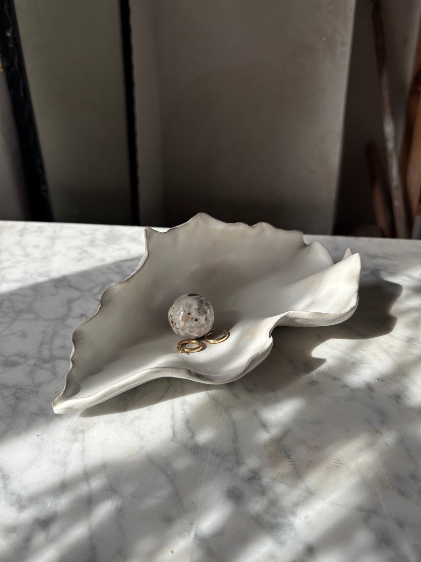 Ceramiczny Talerzyk na Drobiazgi Muszla White Fluff