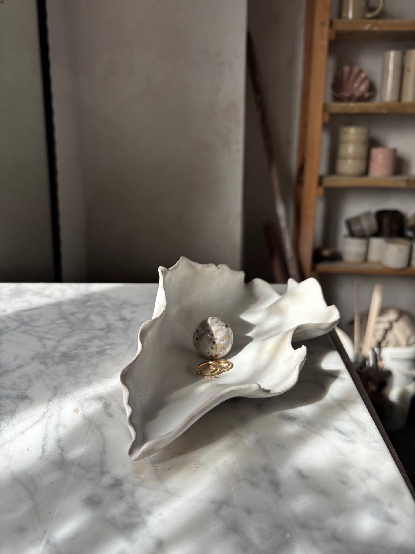 Ceramiczny Talerzyk na Drobiazgi Muszla White Fluff