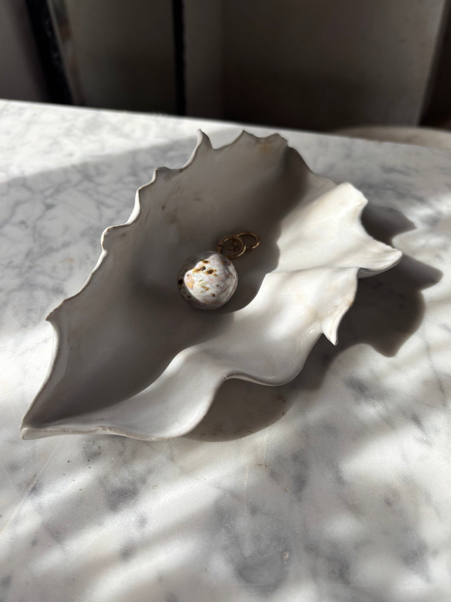 Ceramiczny Talerzyk na Drobiazgi Muszla White Fluff