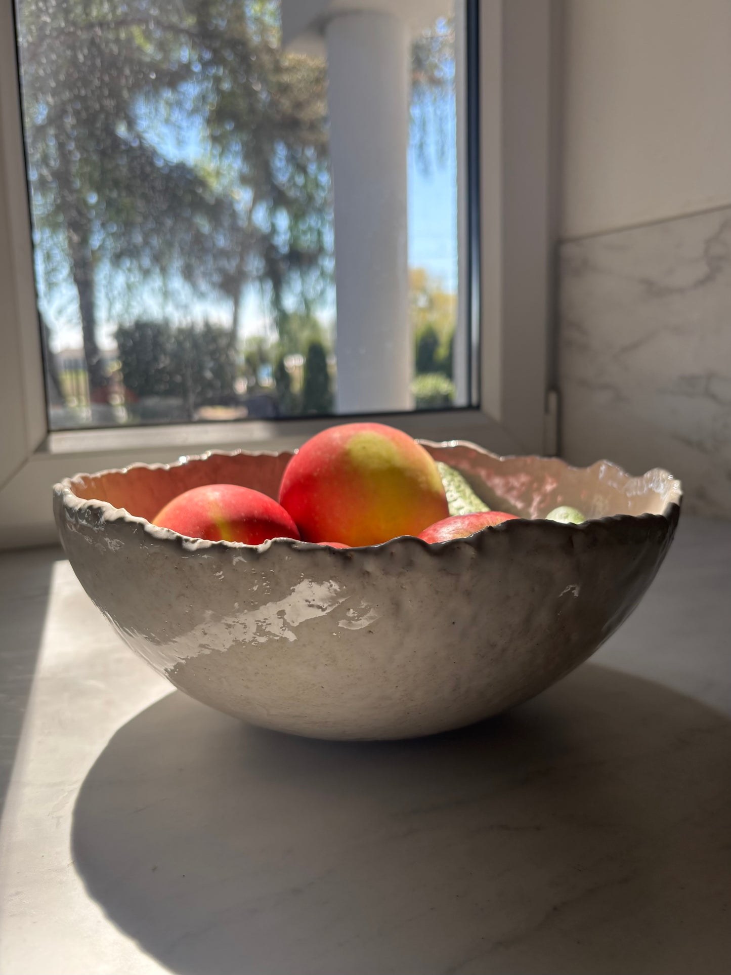 Ceramiczna Okrągła Misa na Sałaty XL Rustic Pearl White