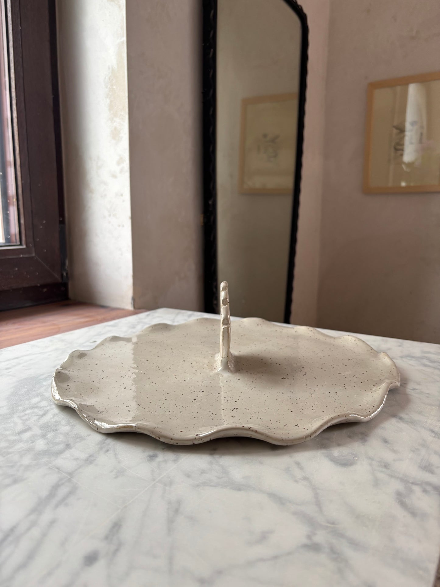 Zestaw Ceramiczna Patera na Ciasto z Muszlą XXL & 4 Talerzyki Freckled Pearl White (Kopia)