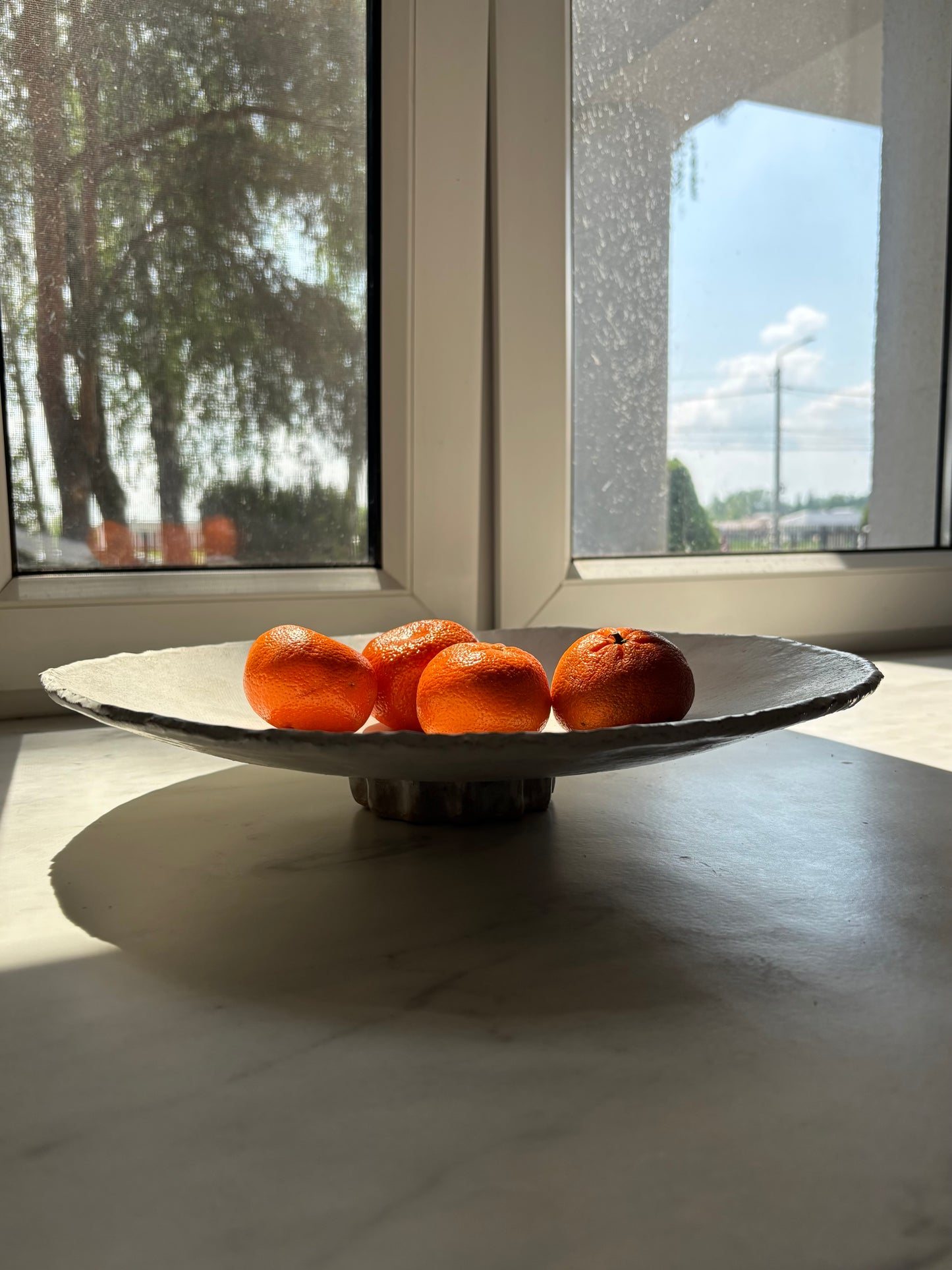 Ceramiczna Okrągła Misa na Cokole XXL Rustic White