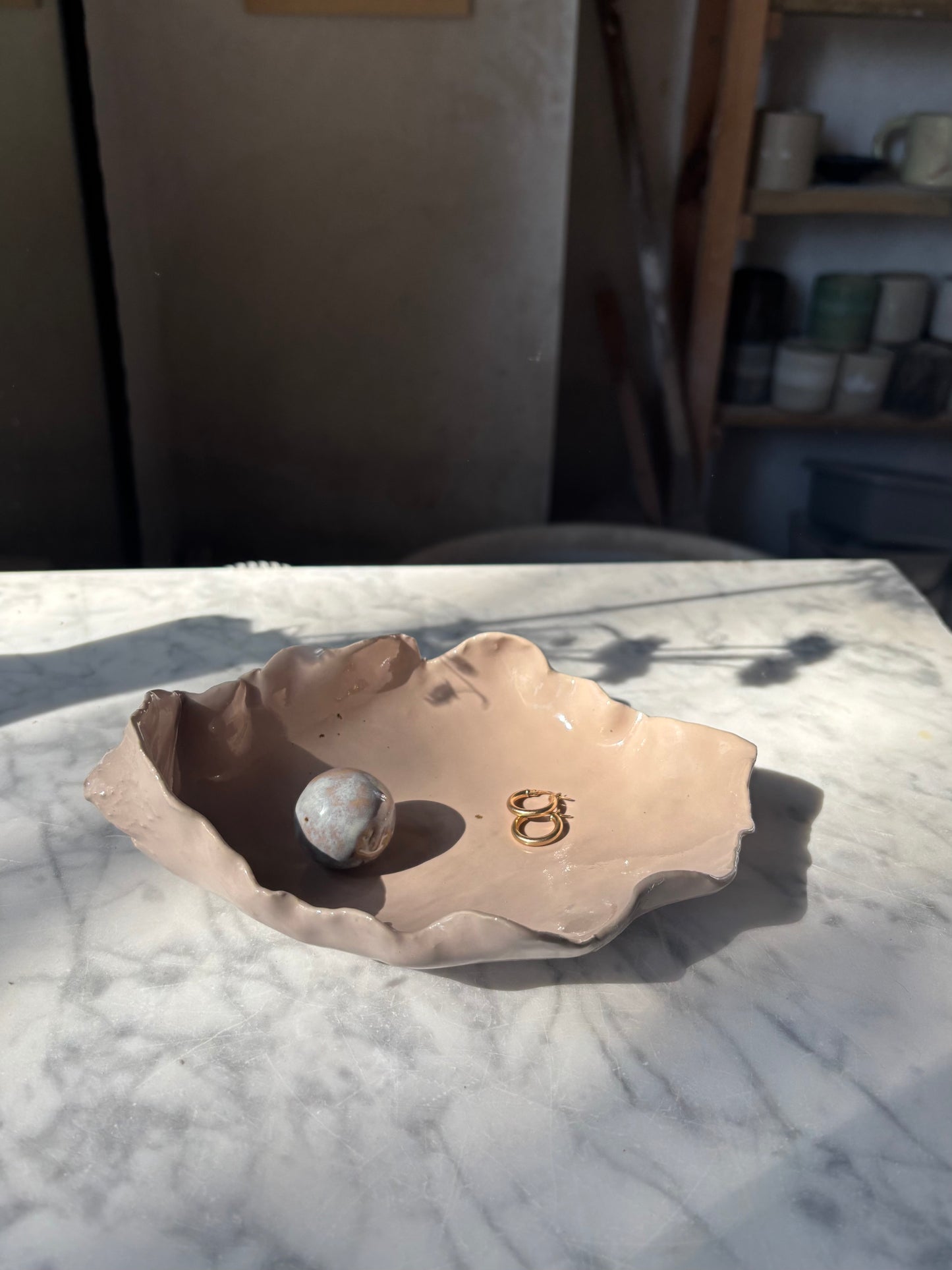 Ceramiczny Talerzyk na Drobiazgi Ostryga Beige Lilac