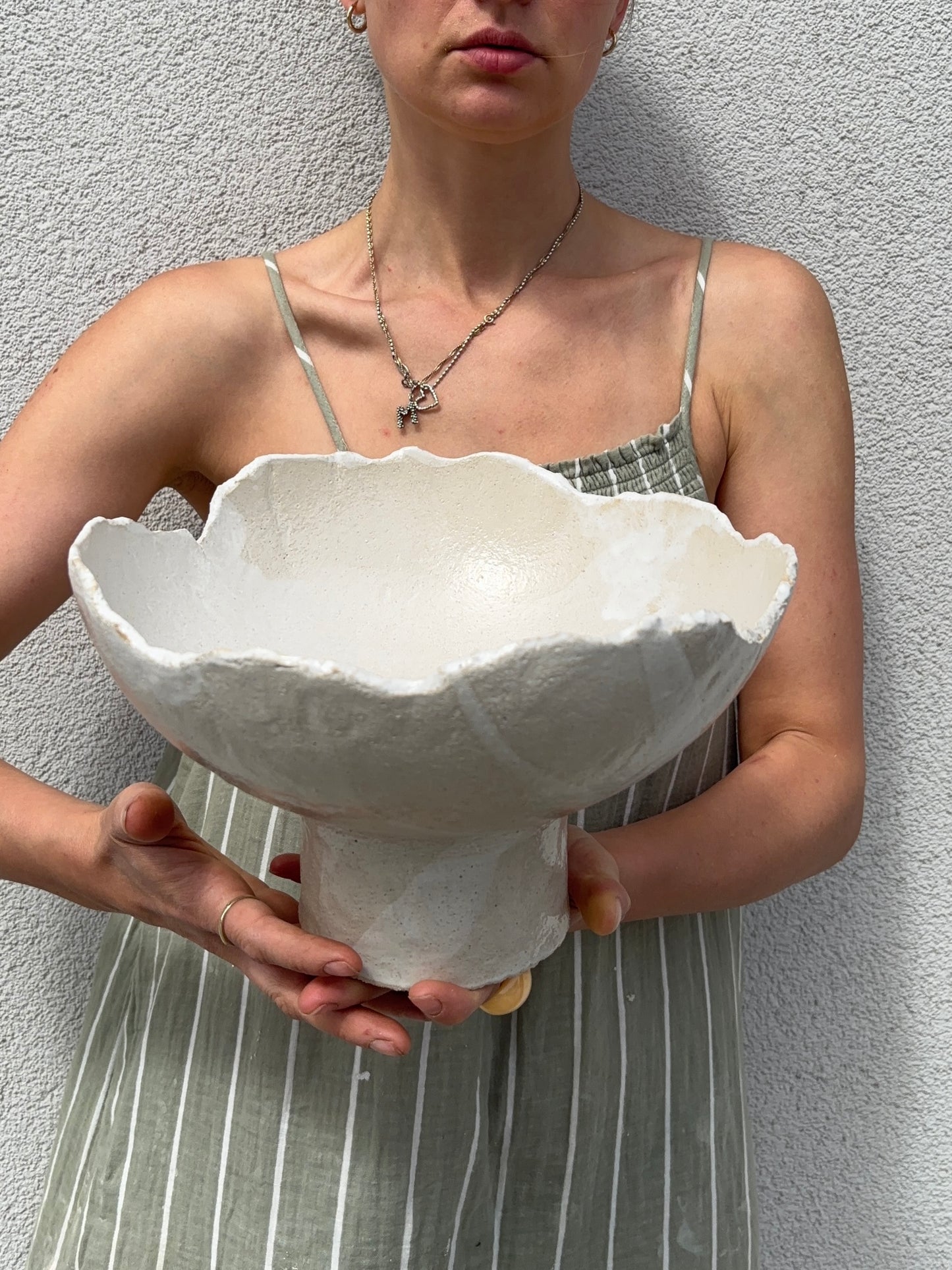 Ceramiczna Okrągła Misa na Cokole XXL Rustic White