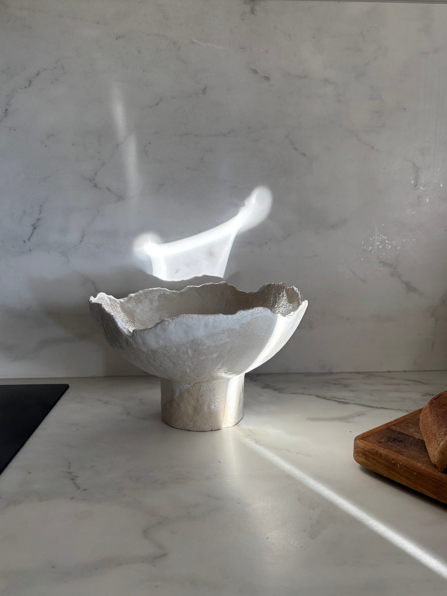 Ceramiczna Okrągła Misa na Cokole XXL Rustic White